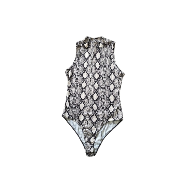 Caution To The Wind Tops - 🔥5 FOR $25🔥Caution To The Wind Snakeskin Sleeveless Bodysuit, Size Small